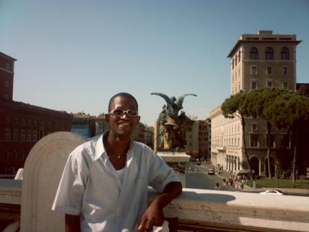 mon oncle many